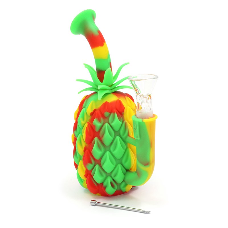 bong en caoutchouc en forme d'ananas de couleur vert jaune et rouge avec une douille en verre